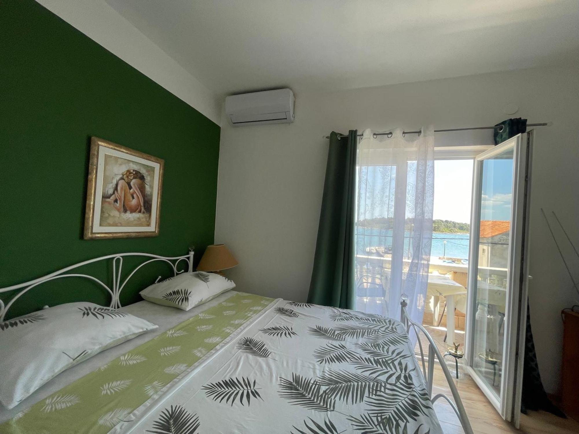 Apartments Esperanza Pašman 外观 照片