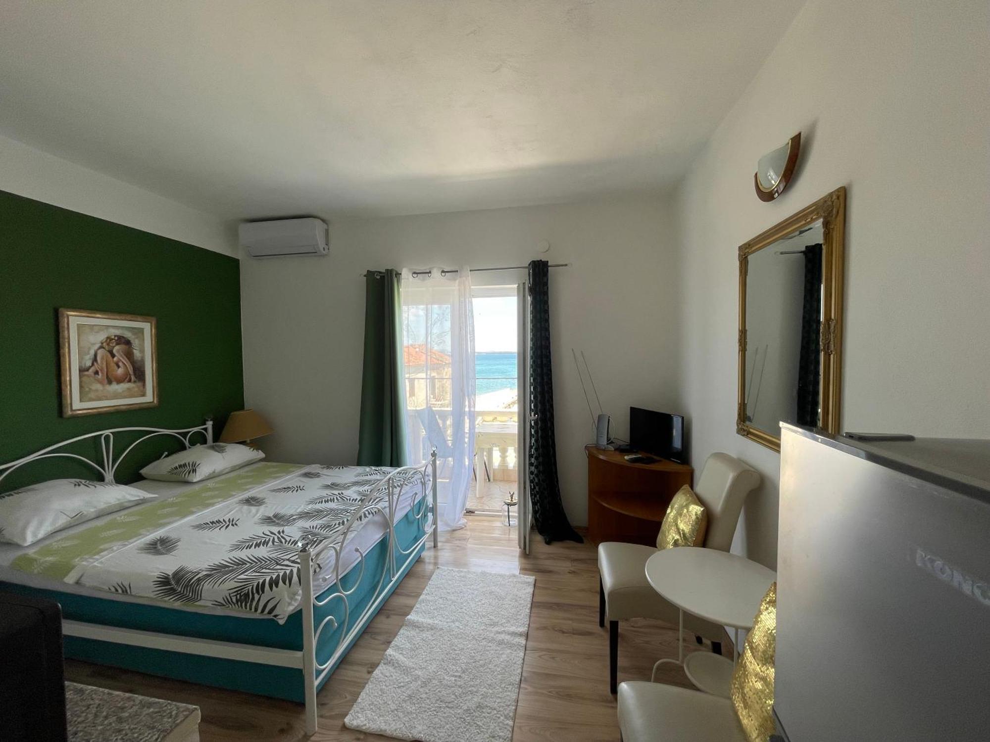 Apartments Esperanza Pašman 外观 照片